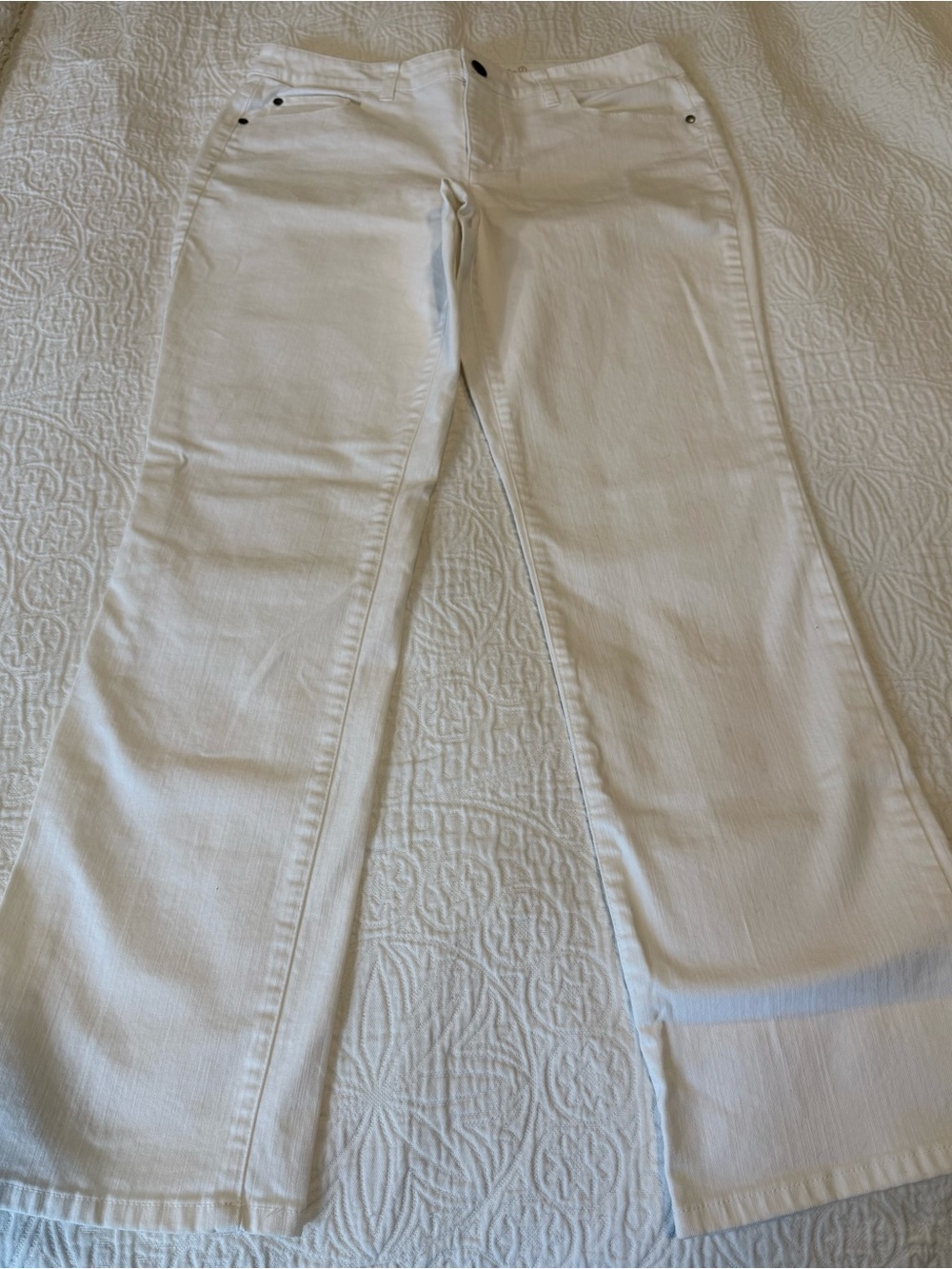Christopher & Banks white denim jeans modern fit 10